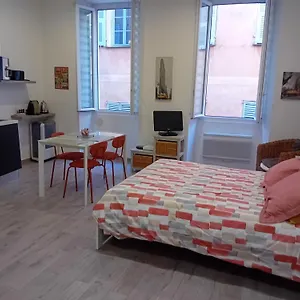 Old Town Sea Side Apartment Nice